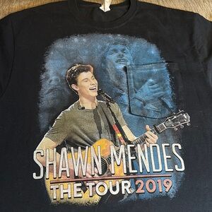 Shawn Mendes The Tour 2019 Concert T-Shirt Black Men’s Band Tee Grunge Pop Music